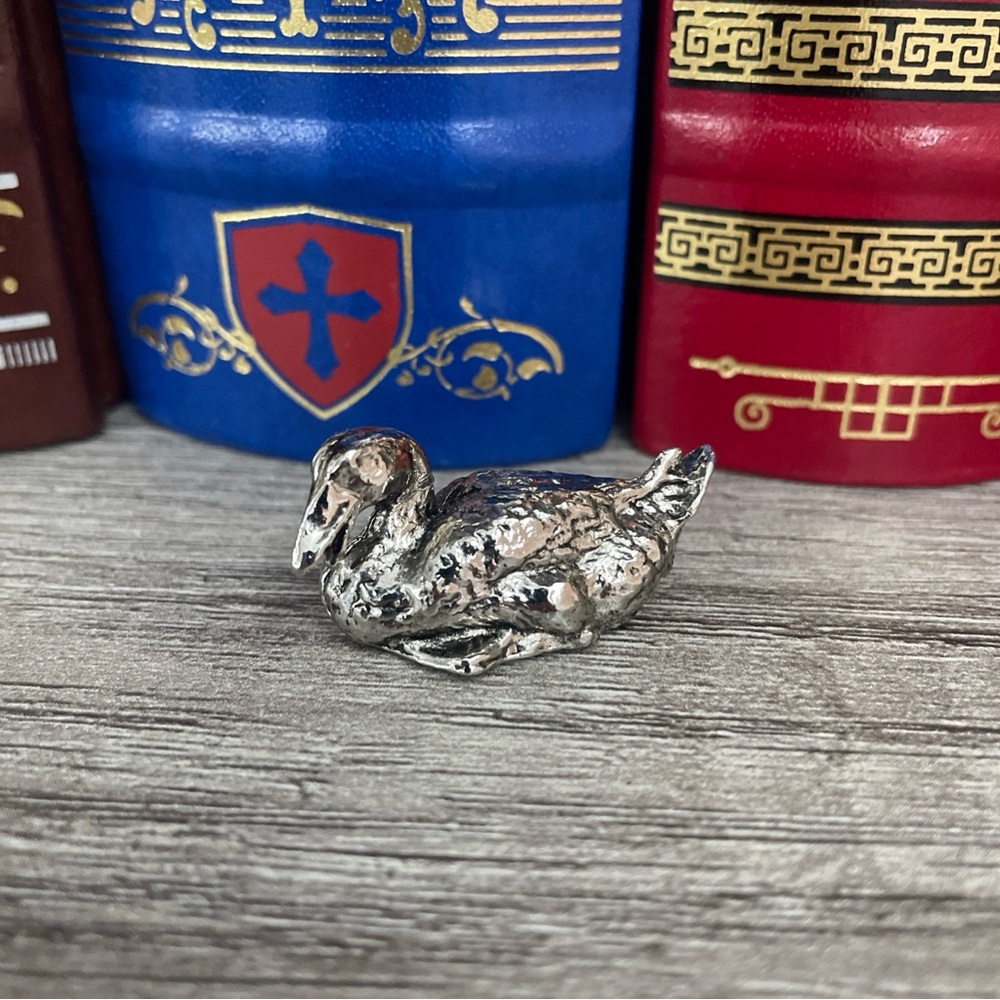 Vintage Miniature Figurine Duck Silver Tone Min. Dollhouse Trinket Shelf
